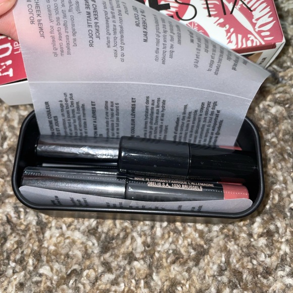 NWT-3-in-1 nude stick bundle - Picture 7 of 8